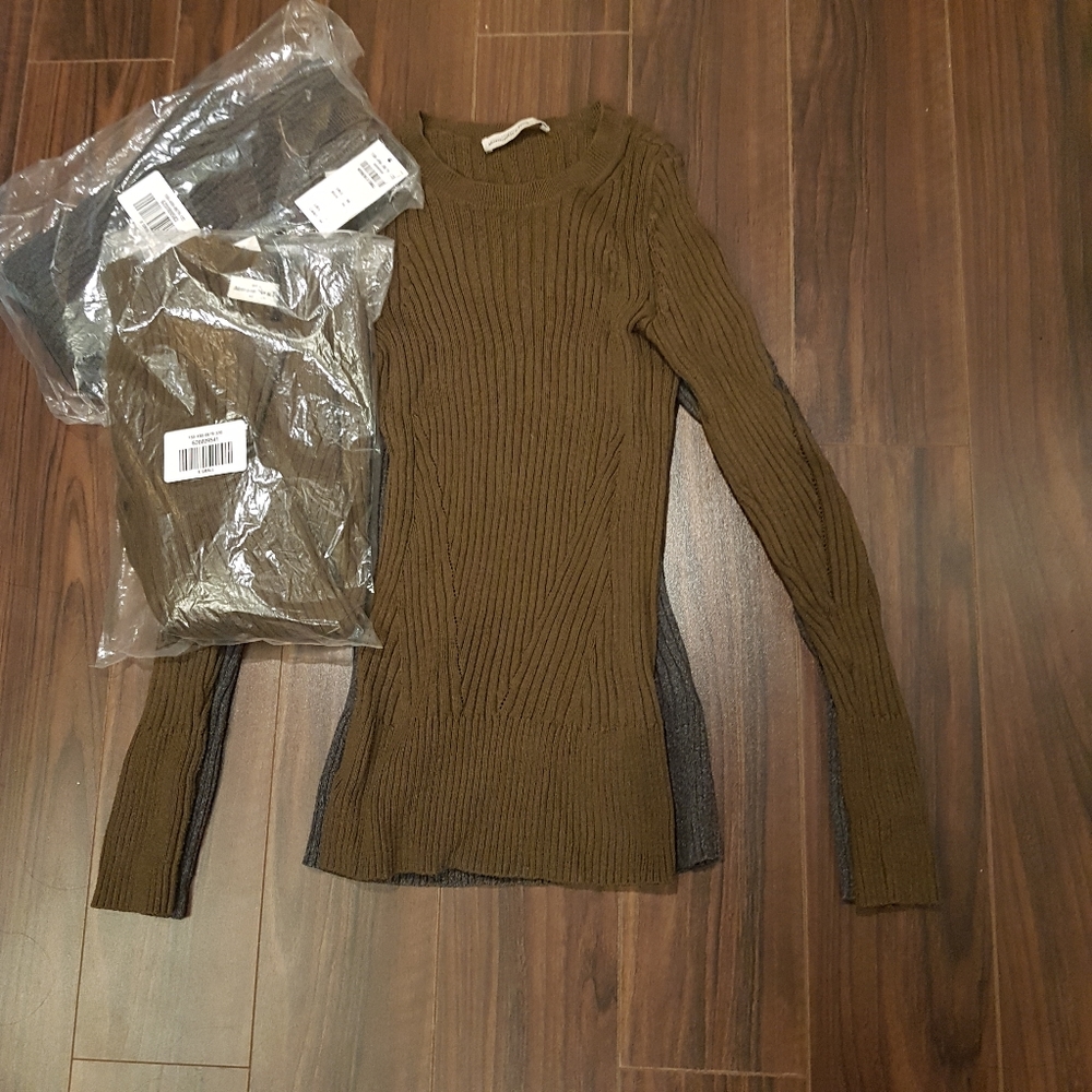 A&F waist slimming sweater (forest green) - Picture 6 of 9